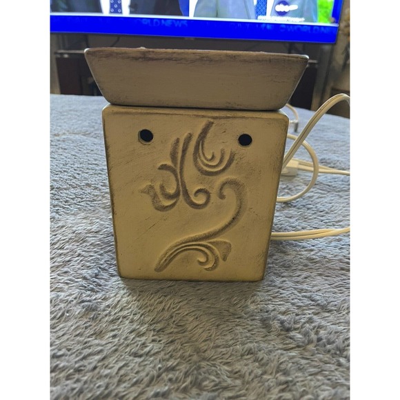 Scentsy Warmer Ceramic Brown Sandstone Art‎ Deco Design with Red Indicator Light - Picture 1 of 7